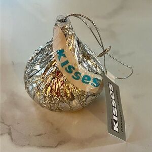 Hershey’s Kisses Christmas Tree Ornament New With Tags NWT Holiday Décor​